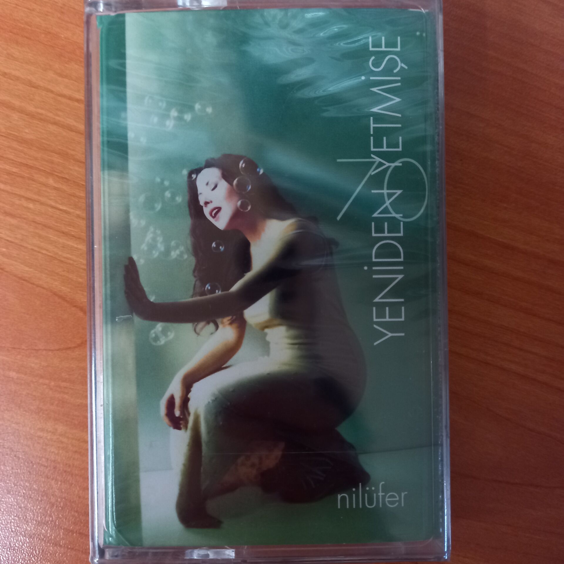NİLÜFER - YENİDEN YETMİŞE (1998) - KASET SIFIR