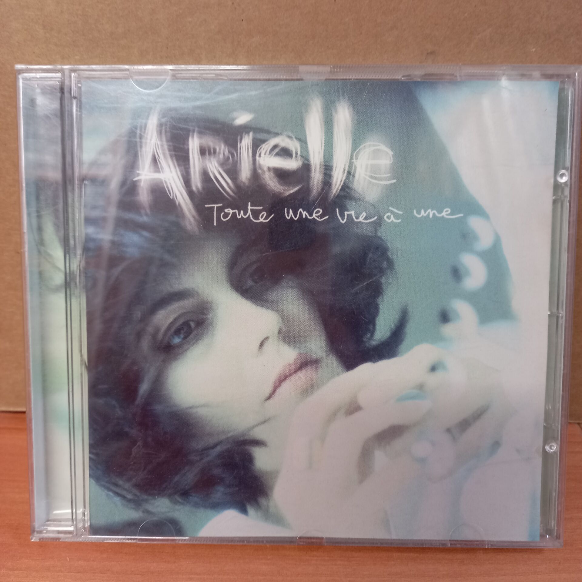 ARIELLE - TOUTE UNE VIE A UNE (1996) - CD 2. EL