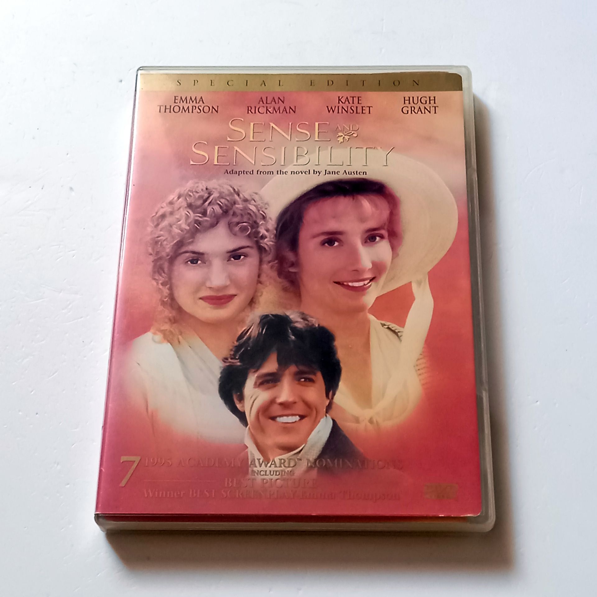 SENSE AND SENSIBILITY - EMMA THOMPSON, KATE WINSLET, HUGH GRANT - YÖN.: ANG LEE - DVD 1.BÖLGE TÜRKÇE ALTYAZI YOKTUR 2.EL