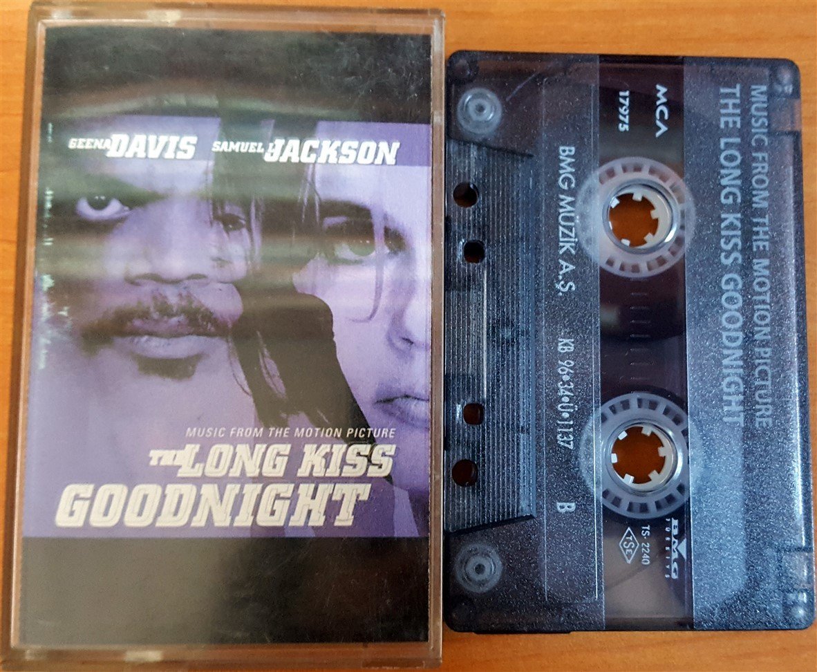 THE LONG KISS GOODNIGHT SOUNDTRACK / NENEH CHERRY, MARVVIN GAYE, SANTANA, MUDDY WATERS (1996) BMG KASET 2.EL