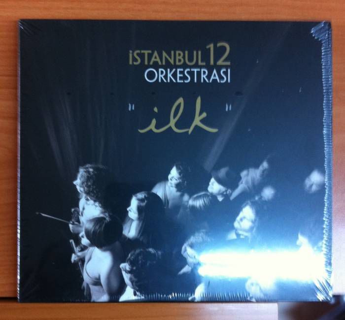 İSTANBUL 12 ORKESTRASI - İLK CD SIFIR