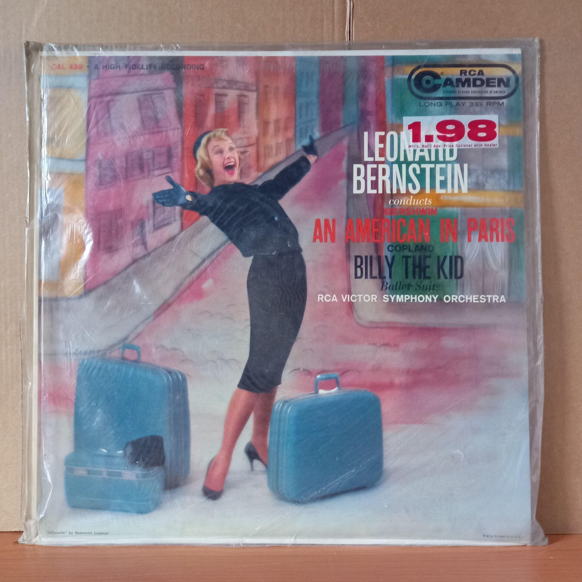 LEONARD BERNSTEIN CONDUCTS GERSWHIN AN AMERICAN IN PARIS COPLAN BILLY THE KID BALLET SUITE / RCA VICTOR SYMPHONY ORCHESTRA (1958) - LP DÖNEM BASKISI SIFIR PLAK