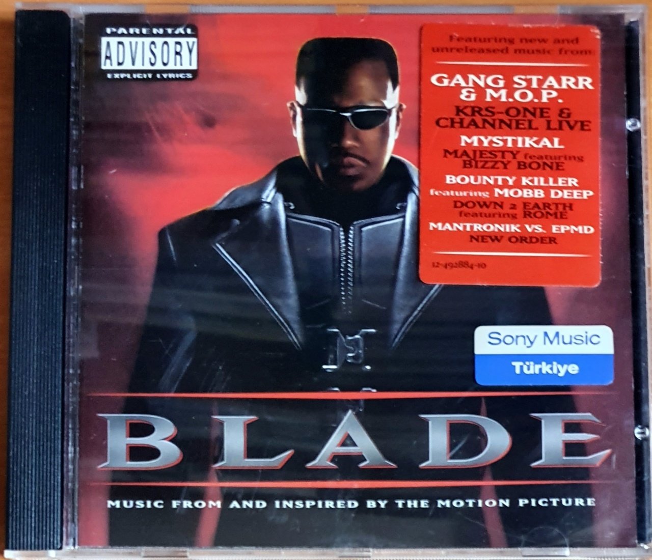 BLADE SOUNDTRACK / GANG STARR, KRS ONE, BOUNTY KILLER, MANTRONIK, DJ KRUSH, JUNKIE XL (1998) - CD 2.EL