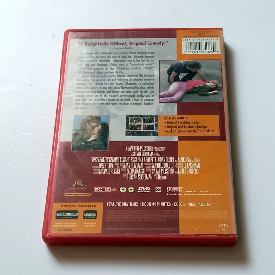 DESPERATELY SEEKING SUSAN - ROSANNA ARQUETTE, AIDAN QUEEN, MADONNA - YÖN.: SUSAN SEIDELMAN - DVD 1.BÖLGE TÜRKÇE ALTYAZI YOKTUR 2.EL