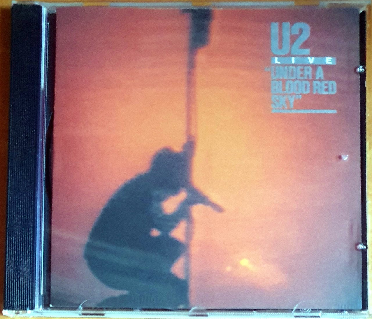 U2 - LIVE / UNDER A BLOOD RED SKY (1983) - CD 2.EL