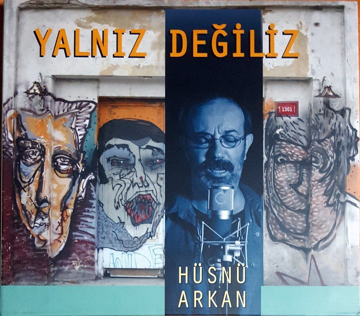 HÜSNÜ ARKAN - YALNIZ DEĞİLİZ (2013) - CD 2.EL