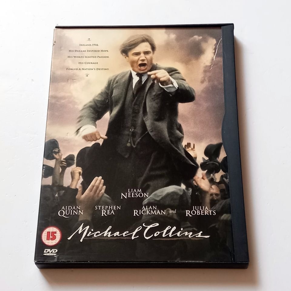 MICHAEL COLLINS - LIAM NEESON, AIDAN QUINN, STEPHEN REA - YÖN.: STEPHEN WOOLLEY - DVD 2.BÖLGE TÜRKÇE ALTYAZI YOKTUR 2.EL