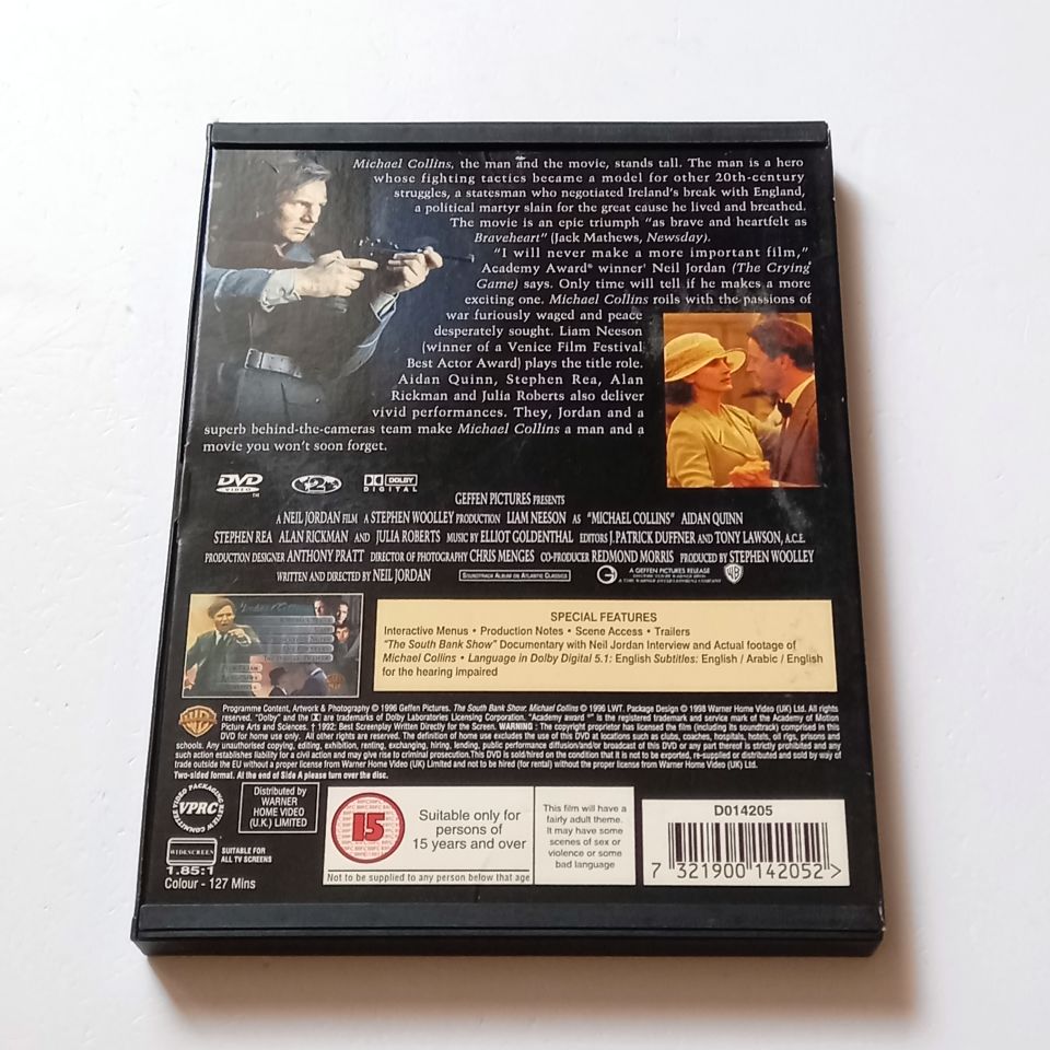 MICHAEL COLLINS - LIAM NEESON, AIDAN QUINN, STEPHEN REA - YÖN.: STEPHEN WOOLLEY - DVD 2.BÖLGE TÜRKÇE ALTYAZI YOKTUR 2.EL