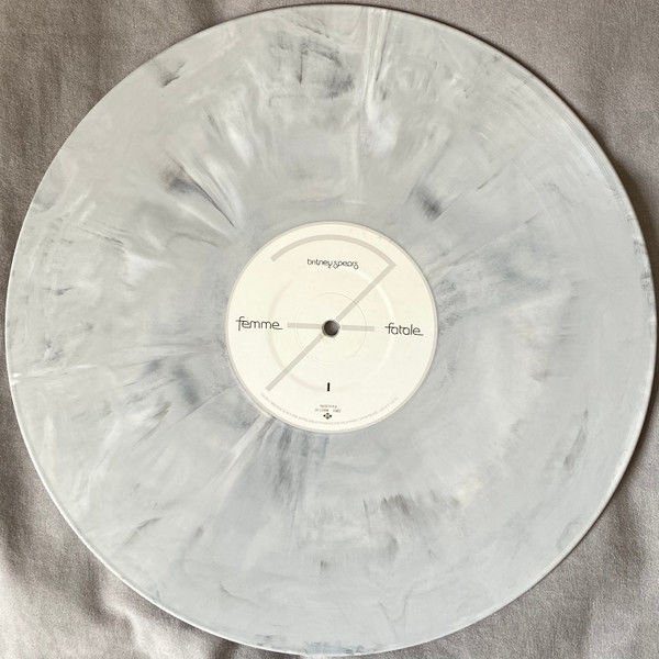 LETO - ORIGINAL MOTION PICTURE SOUNDTRACK - ZVERI, T REX, DAVID BOVIE, KINO, PETR POGODEV,..  (2018) - 2xLP SIFIR PLAK