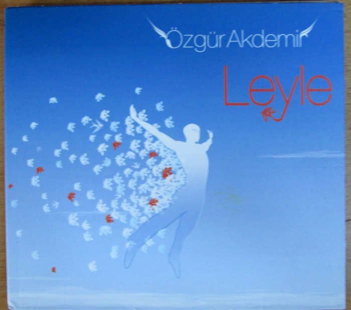 ÖZGÜR AKDEMİR - LEYLE - DIGIPACK CD 2.EL