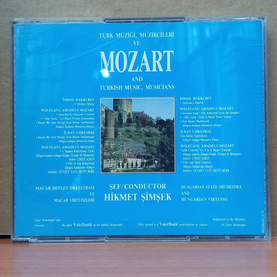 TÜRK MÜZİĞİ, MÜZİKÇİLERİ VE MOZART / MACAR DEVLET ORKESTRASI VE MACAR VİRTÜÖZLERİ / ŞEF: HİKMET ŞİMŞEK - İSME İMZALI 2CD 2.EL