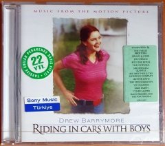 RIDING IN CARS WITH BOYS SOUNDTRACK / THE EVERLY BROTHERS, SONNY & CHER, JELLY BEANS, BILLY JOE ROYAL, THE CHIFFONS, SIR DOUGLAS, CYNDI LAUPER, HANS ZIMMER (2001) - CD SIFIR