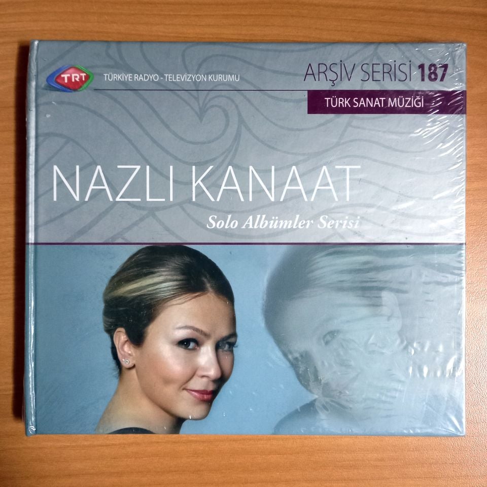 NAZLI KANAAT / TÜRK SANAT MÜZİĞİ /TRT ARŞİV SERİSİ 187 - CD SIFIR