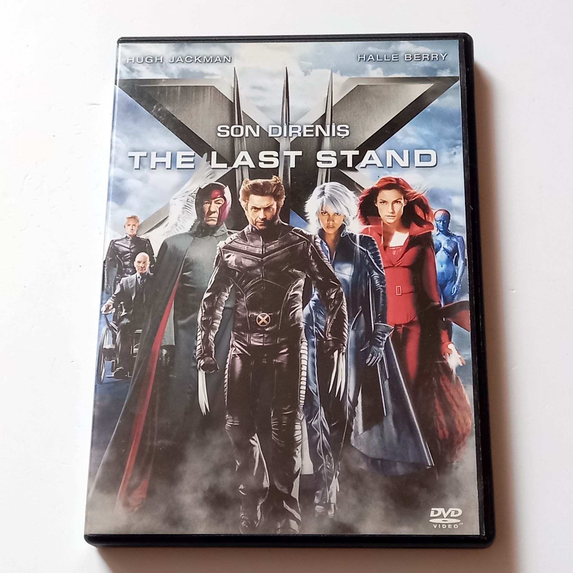 X-MEN THE LAST STAND - X-MEN SON DİRENİŞ - HUGH JACKMAN, HALLE BERRY, IAN MCKELLEN, YÖN.: BRETT RATTNER - DVD 2.EL