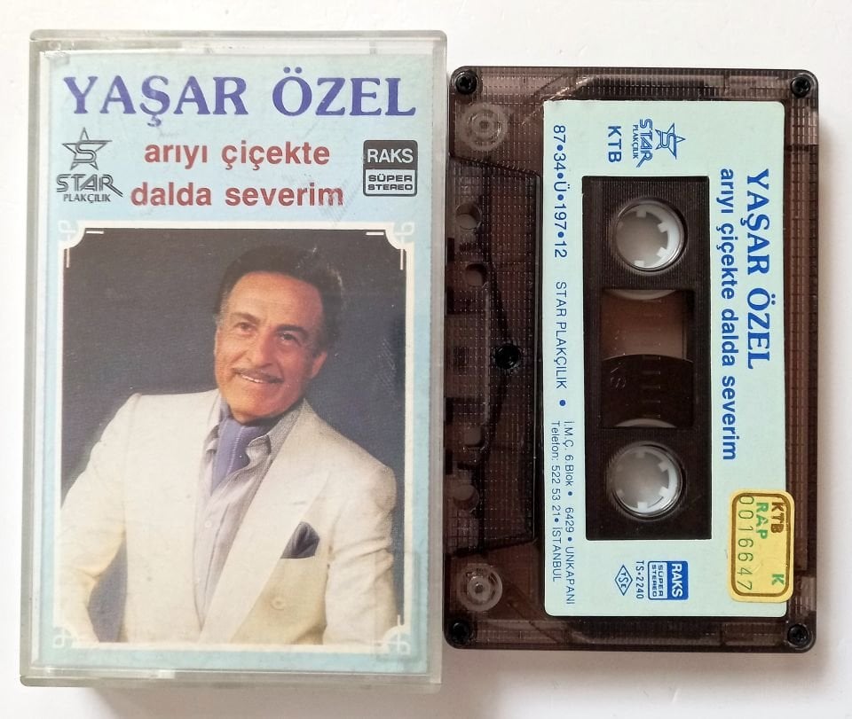 YAŞAR ÖZEL - ARIYI ÇİÇEKTE DALDA SEVERİM - KASET 2.EL