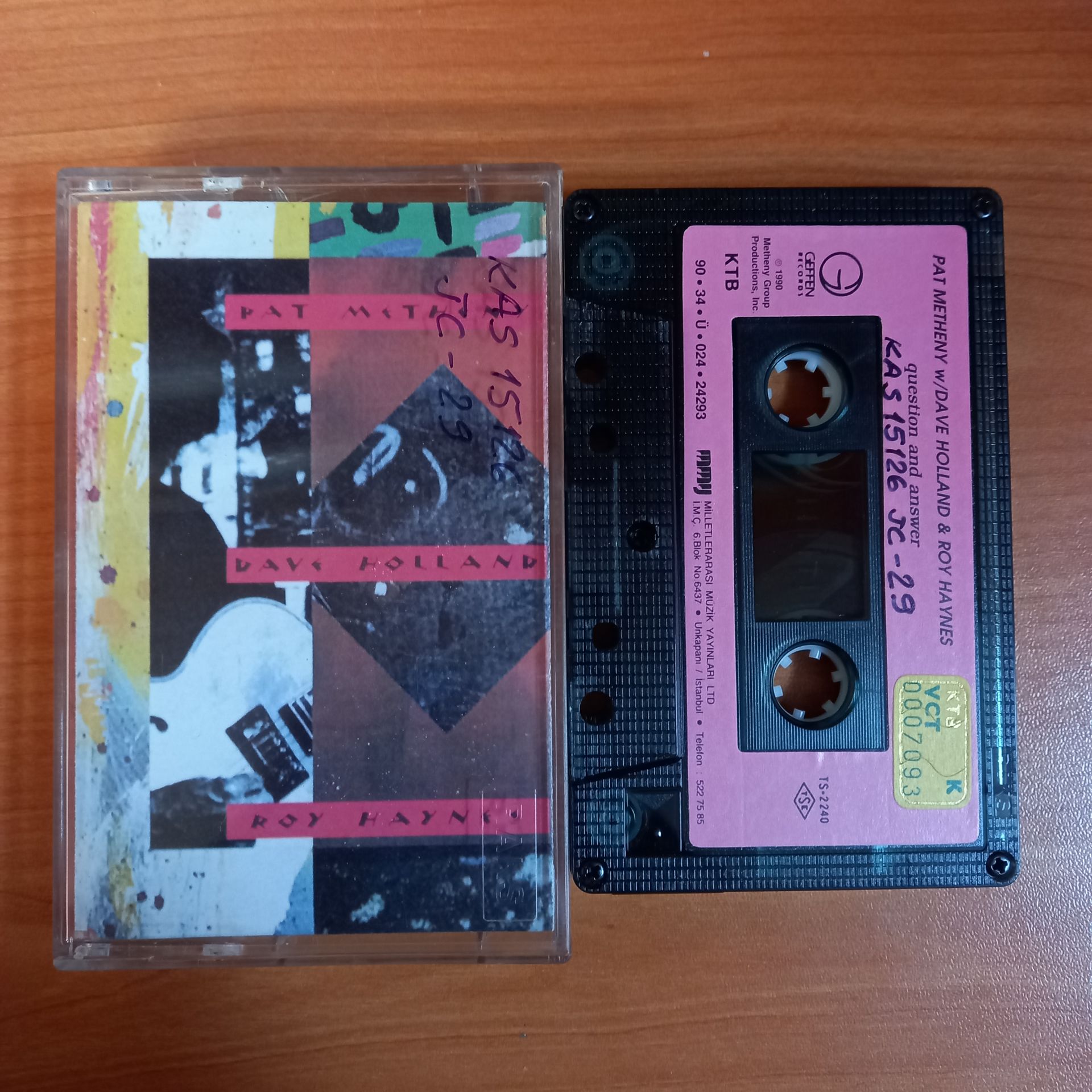 PAT METHENY, DAVE HOLLAND, ROY HAYNES - QUESTION AND ANSWER (1990) - KASET 2.EL