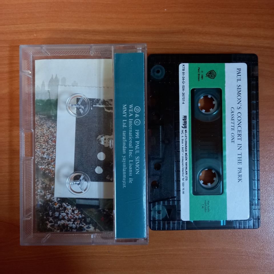 PAUL SIMON - PAUL SIMON'S CONCERT IN THE PARK / CASSETTE ONE (1991) - KASET 2.EL