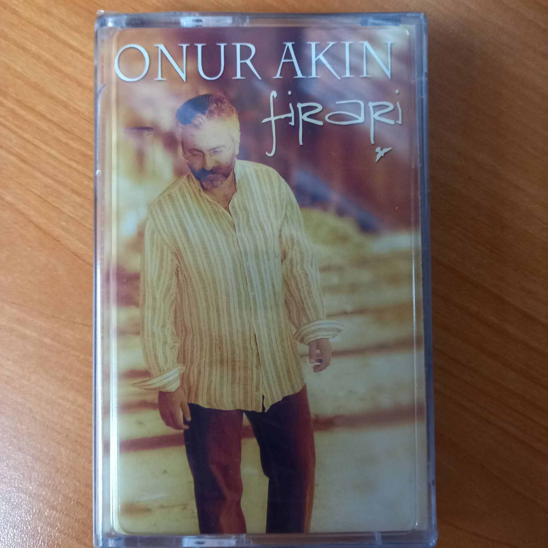 ONUR AKIN - FİRARİ (2003) - KASET SIFIR