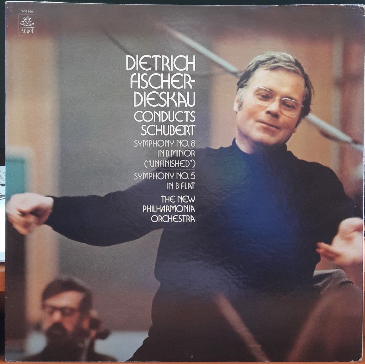 SCHUBERT: SYMPHONY NO.8 & 5, THE NEW PHILHARMONIA ORCHESTRA DIETRICH FISCHER-DIESKAU (1973) - PLAK 2.EL