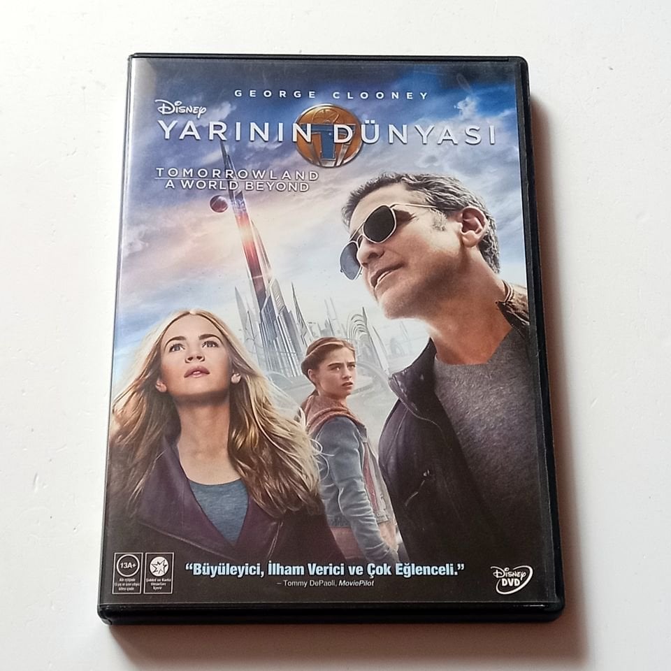 YARININ DÜNYASI - TOMORROWLAND A WORLD BEYOND - GEORGE CLOONEY, BRITT ROBERTSON, HUGH LAURIE, YÖN.: BRAD BIRD - DVD 2.EL