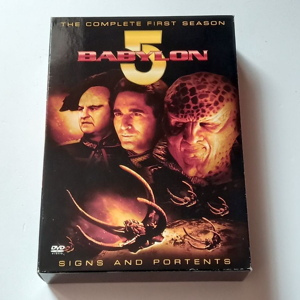 BABYLON 5 THE COMPLETE SEASON 1 - DİZİ - 6xDVD BOXSET 2.EL