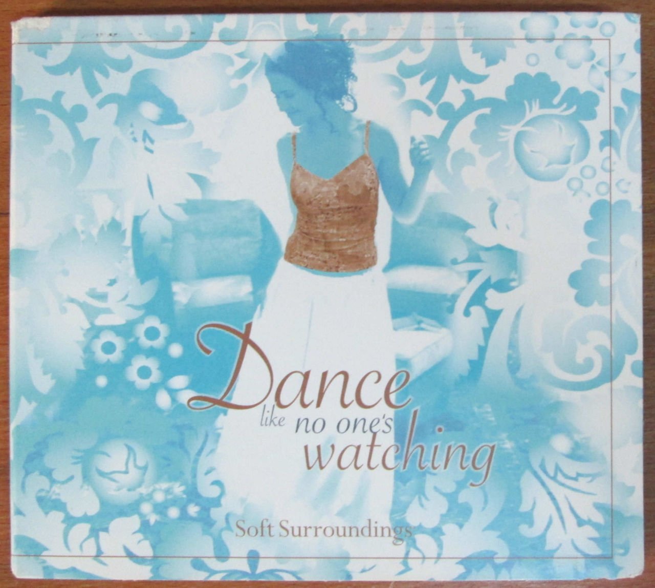 DANCE LIKE NO ONE'S WATCHING CD 2.EL