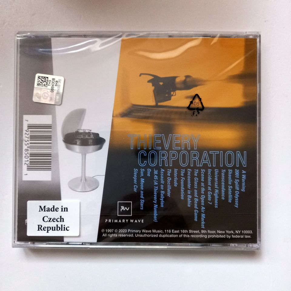 THIEVERY CORPORATION – SOUNDS FROM THE THIEVERY HI-FI (1996) - CD 2023 REISSUE SIFIR