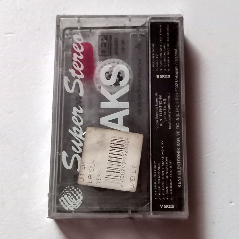 UB40 - LABOUR OF LOVE (1983) - KASET 1992 SIFIR