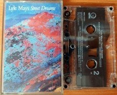 LYLE MAYS - STREET DREAMS (1988) CASSETTE MADE IN USA ''USED''