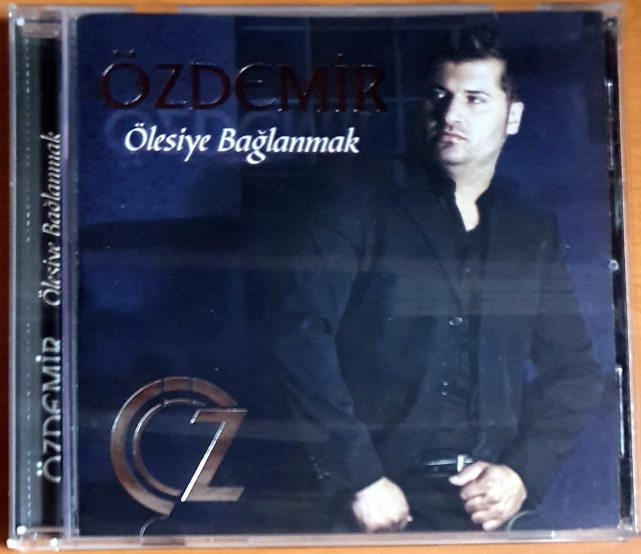 ÖZDEMİR - ÖLESİYE BAĞLANMAK - CD 2.EL