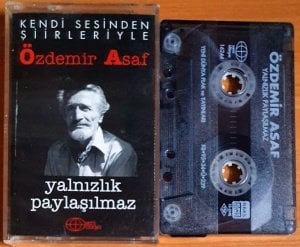 ÖZDEMİR ASAF - KENDİ SESİNDEN ŞİİRLERİYLE (1995) - KASET 2.EL
