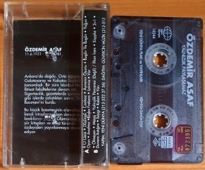 ÖZDEMİR ASAF - KENDİ SESİNDEN ŞİİRLERİYLE (1995) - KASET 2.EL