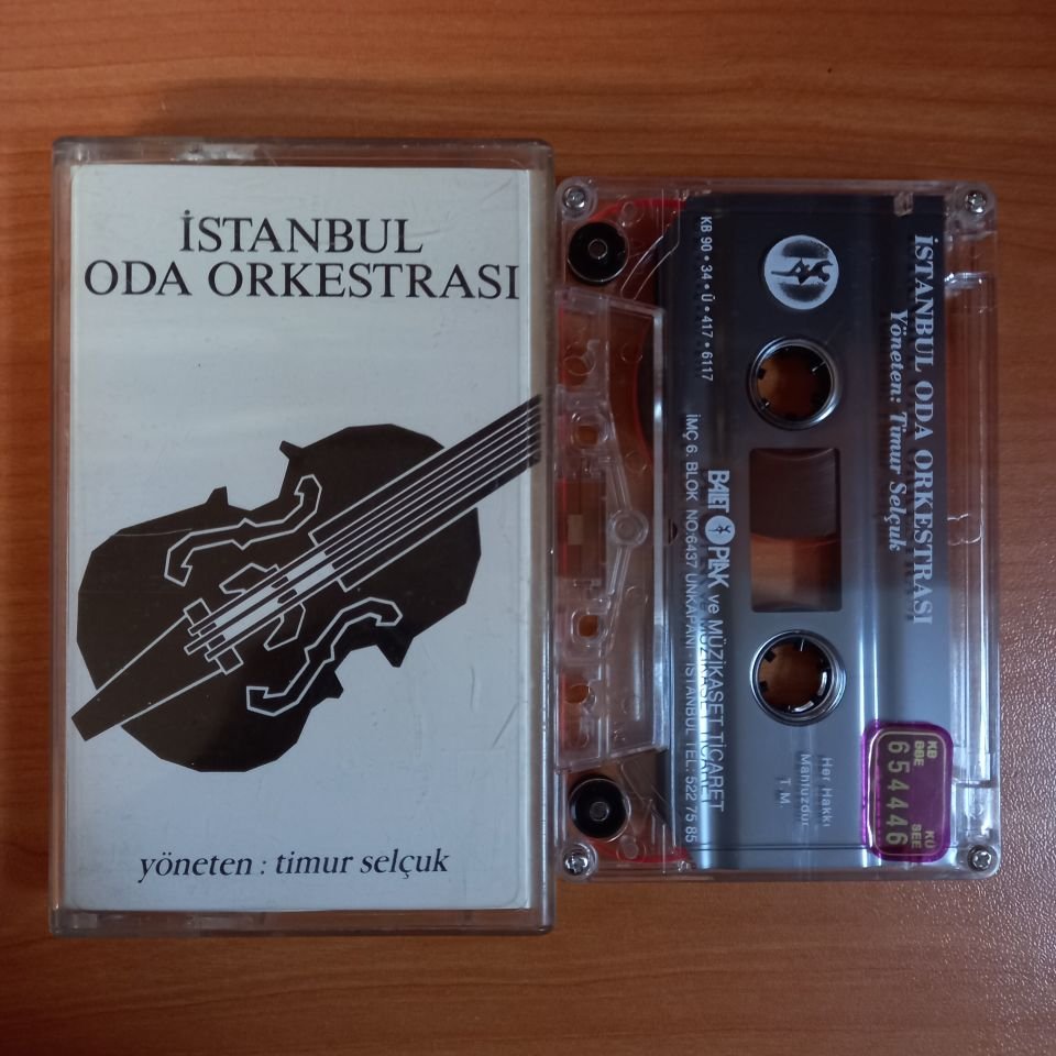 İSTANBUL ODA ORKESTRASI / YÖNETEN: TİMUR SELÇUK (1994) - KASET 2.EL