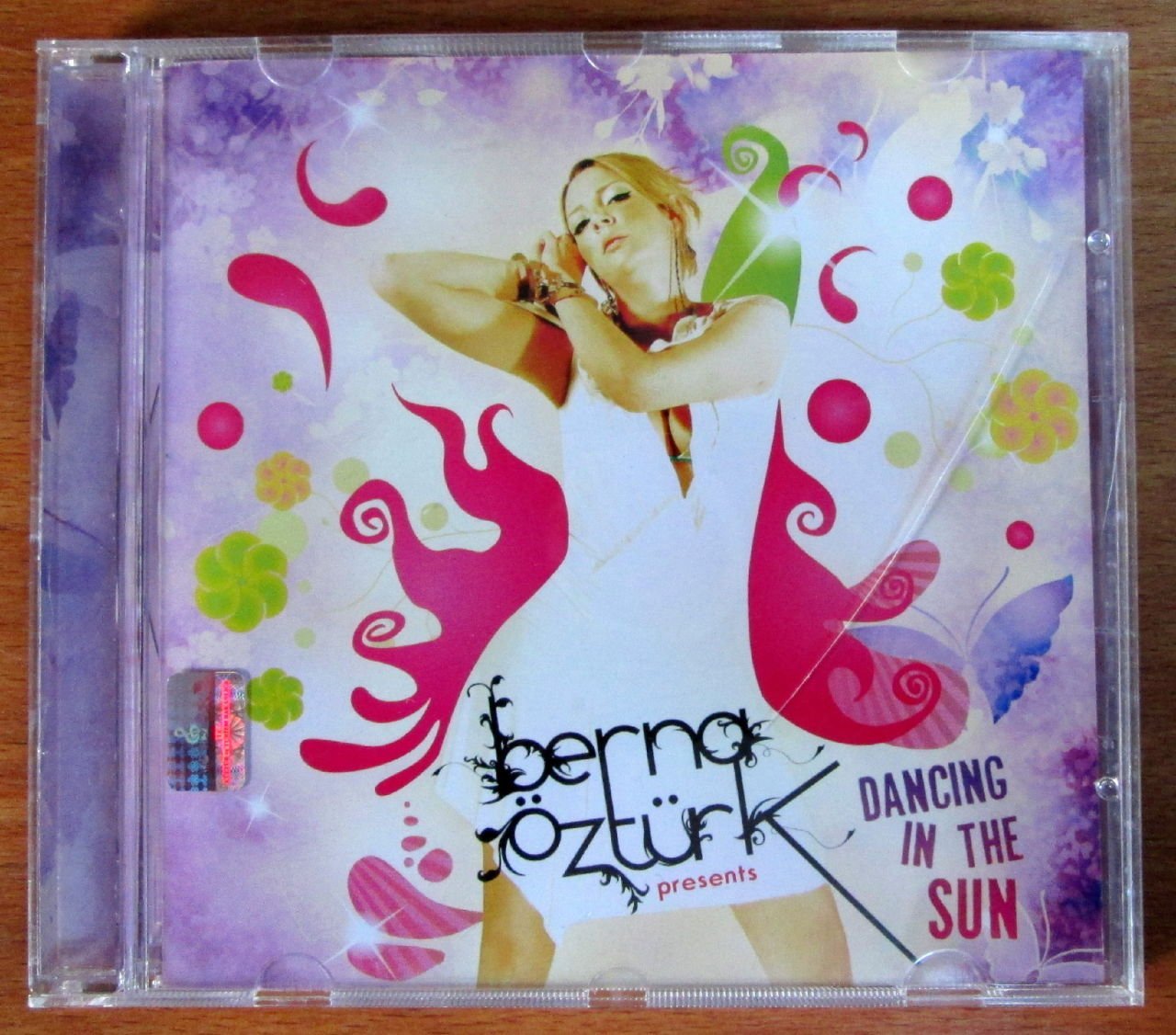 BERNA ÖZTÜRK presents DANCING IN THE SUN CD 2.EL