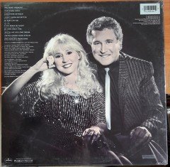 THE KENDALLS - TWO HEART HARMONY (1985) - DÖNEM BASKISI PLAK SIFIR
