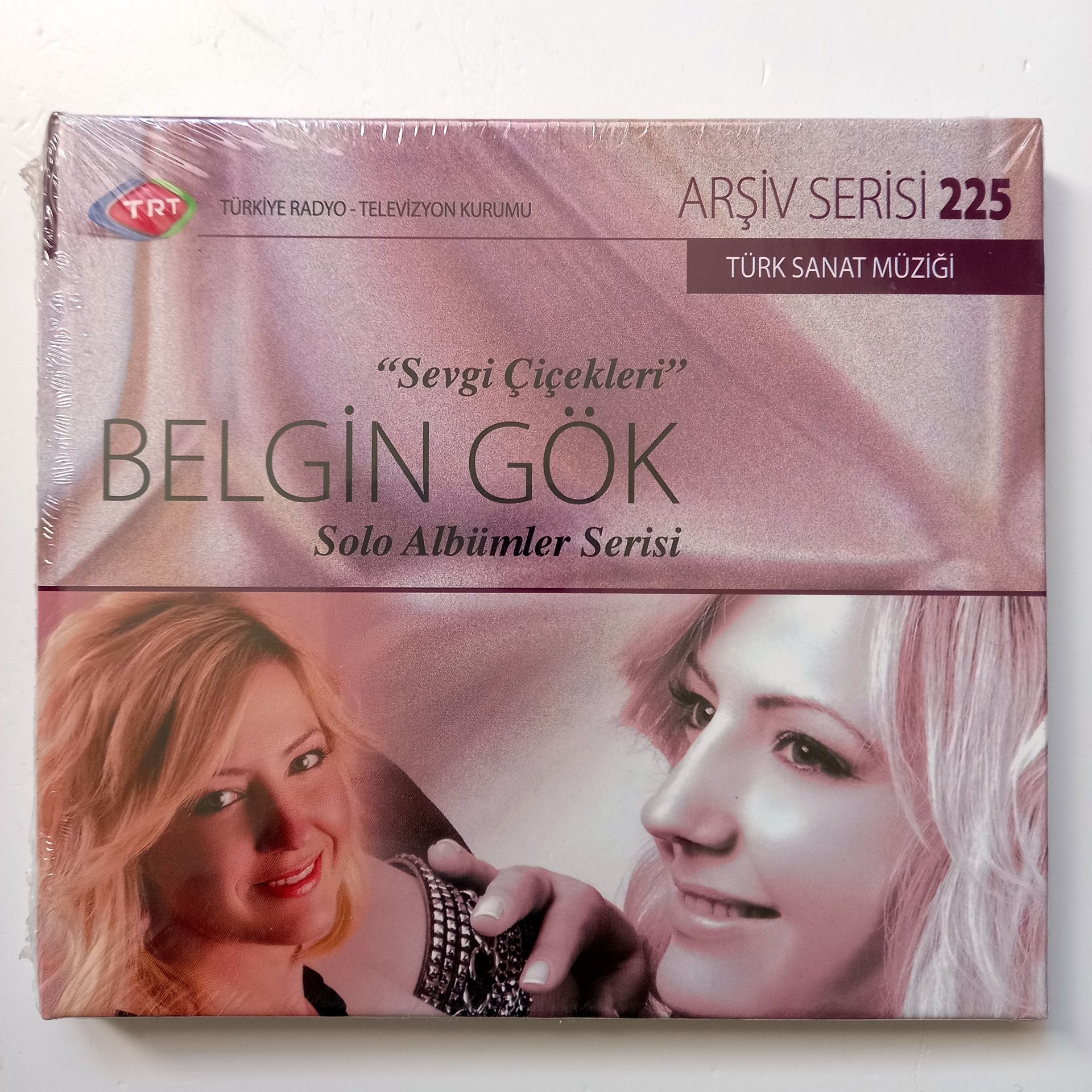 BELGİN GÖK - SEVGİ ÇİÇEKLERİ / TÜRK SANAT MÜZİĞİ / TRT ARŞİV SERİSİ 225 - CD SIFIR