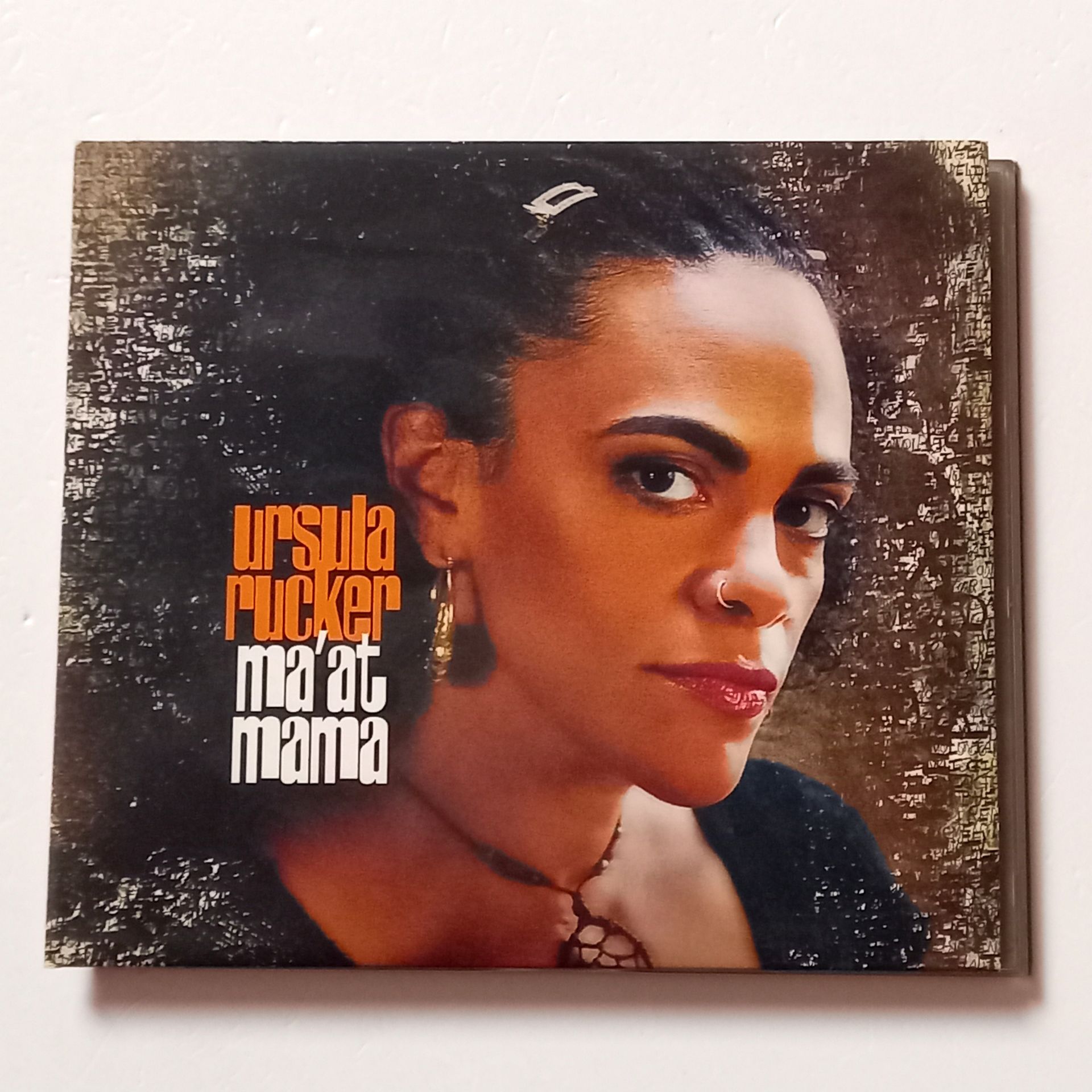 URSULA RUCKER – MA\'AT MAMA (2006) - CD DIGIPAK 2.EL