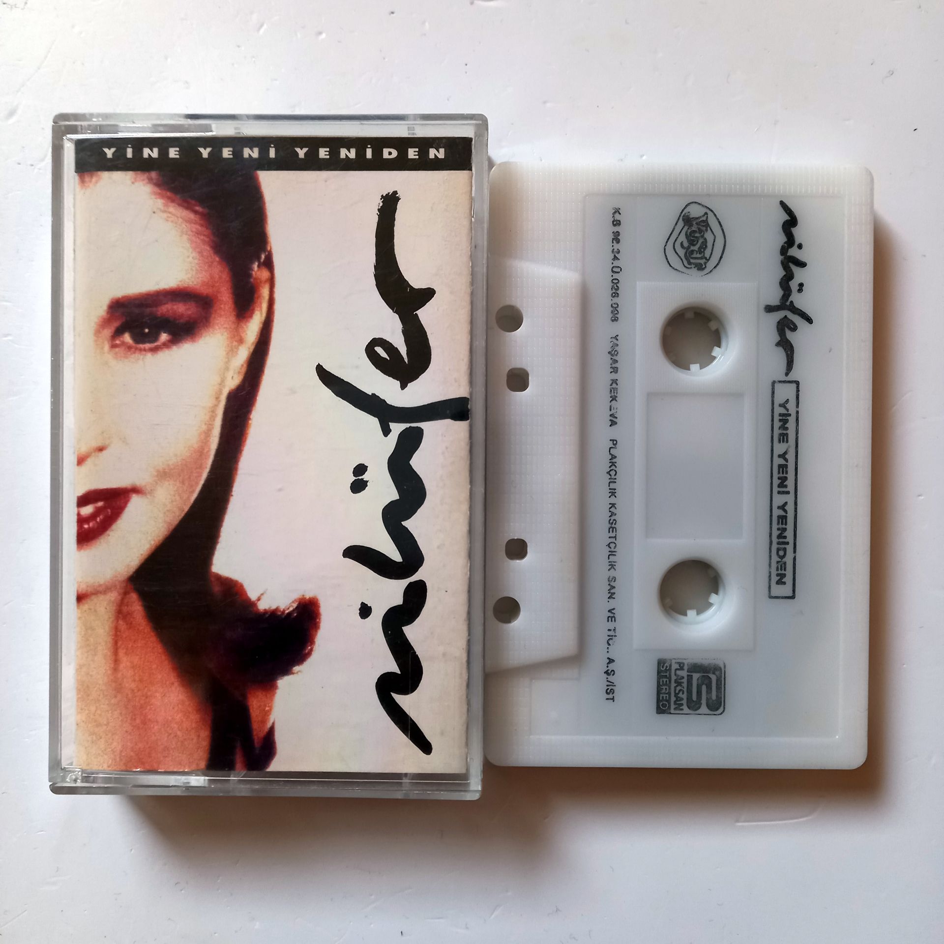 NİLÜFER - YİNE YENİ YENİDEN (1992) - KASET 2.EL
