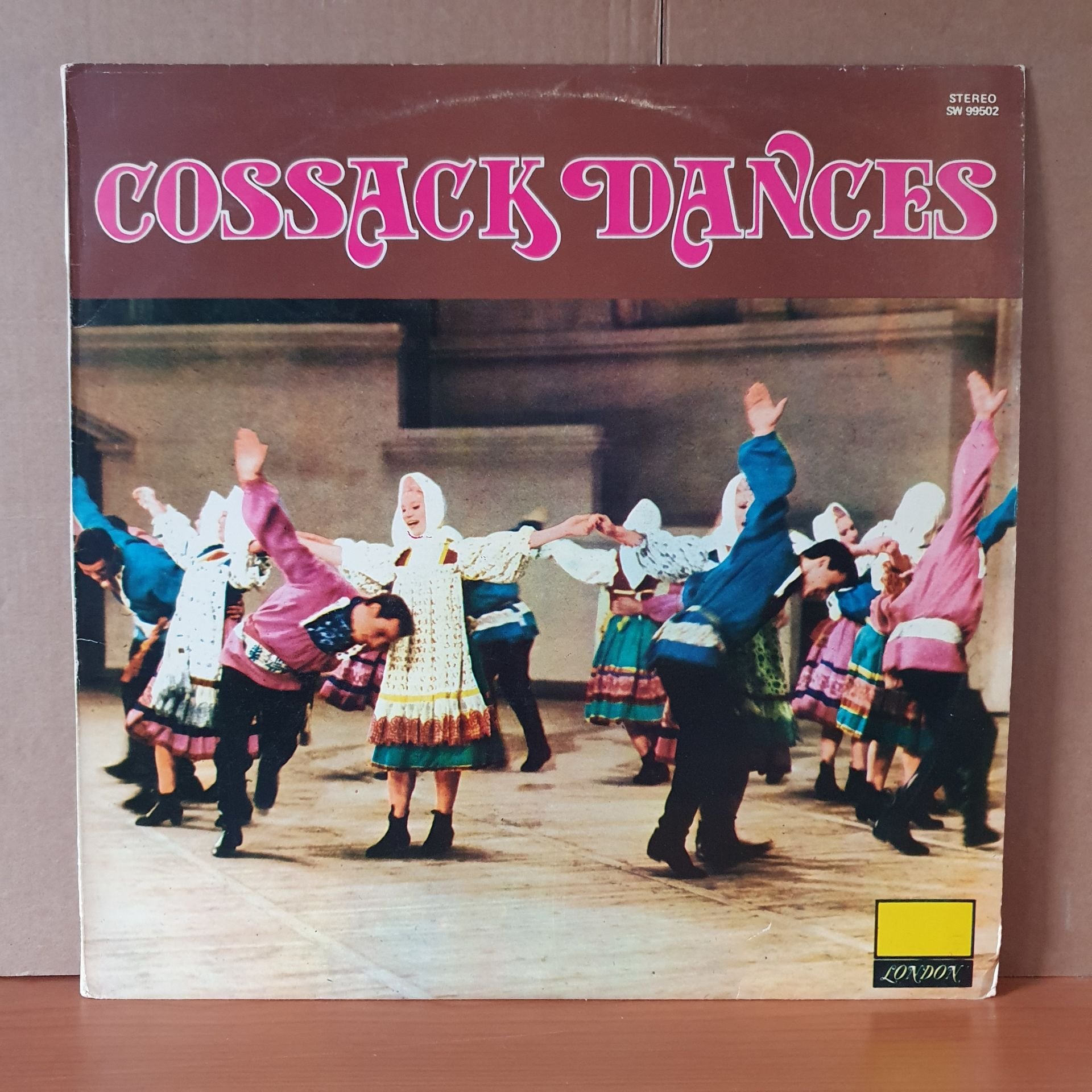 COSSACK DANCES / PIETRO BOURRAKKOFF AND HIS ORCHESTRA (1977) - LP YERLİ BASKI 2.EL PLAK