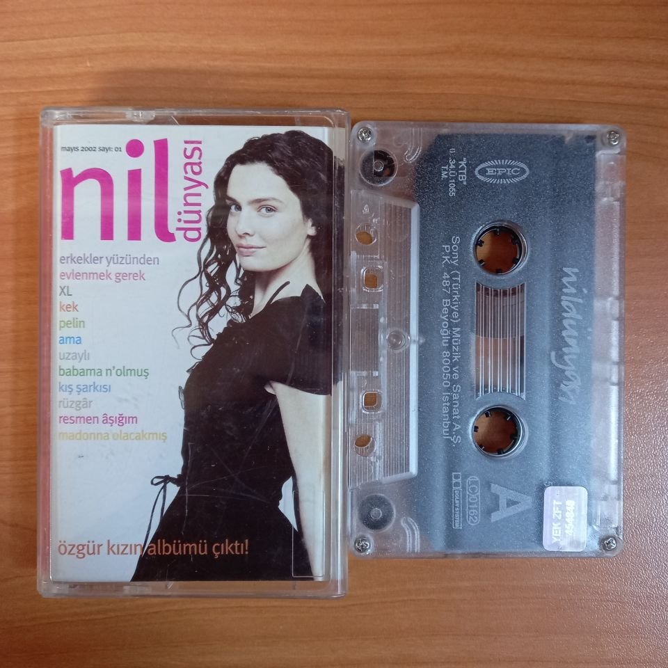 NİL KARAİBRAHİMGİL - NİL DÜNYASI (2002) - KASET 2.EL
