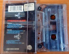 LIL LOUIS - FRENCH KISSES / THE COMPLETE REMIX COLLECTION E.P. (1989) DIAMOND RECORDS / MADE IN UK KASET 2.EL
