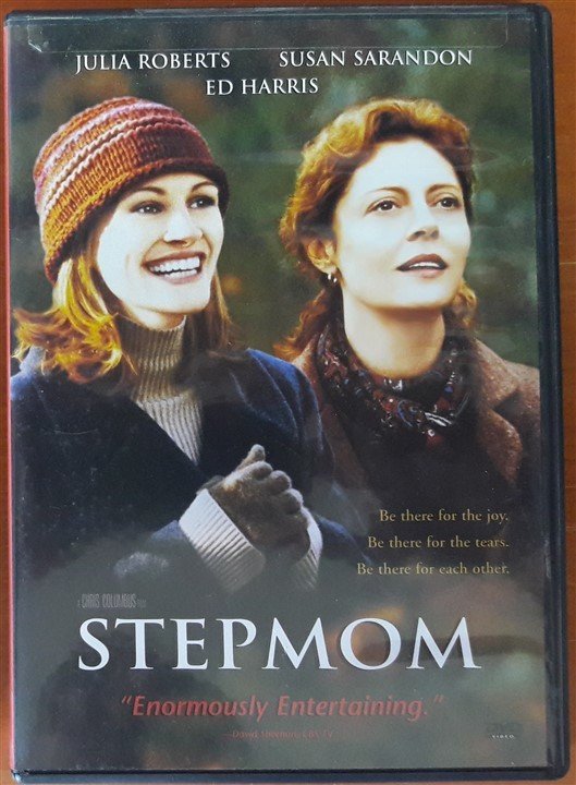 STEPMOM - JULIA ROBERTS - SUSAN SARANDON - DVD 2.EL 1. BÖLGE TR ALTYAZI YOKTUR