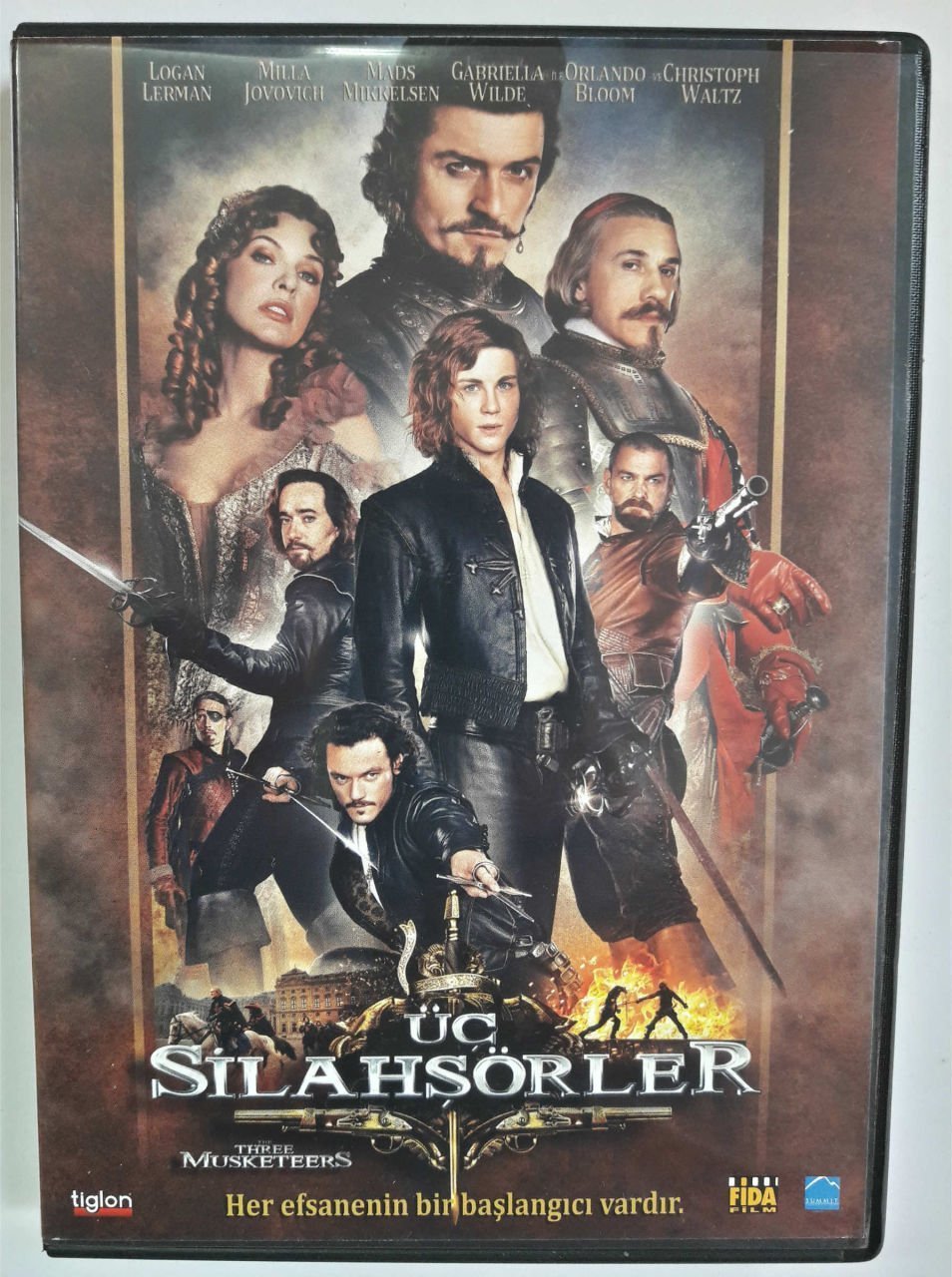 ÜÇ SİLAHŞÖRLER - THREE MUSKETEERS - LOGAN LERMAN - MILLA JOVOVICH - DVD 2.EL
