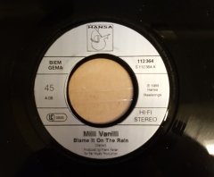 MILLI VANILLI - BLAME IT ON THE RAIN / MONEY (remix) - 7'' 45 DEVİR 2.EL PLAK