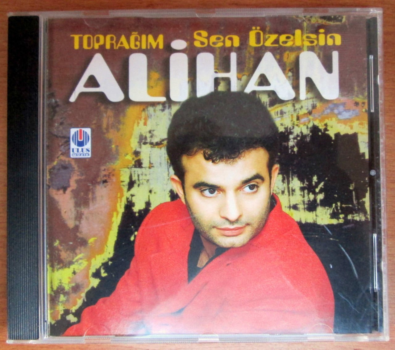 ALİHAN - TOPRAĞIM SEN ÖZELSİN 1997 CD 2.EL