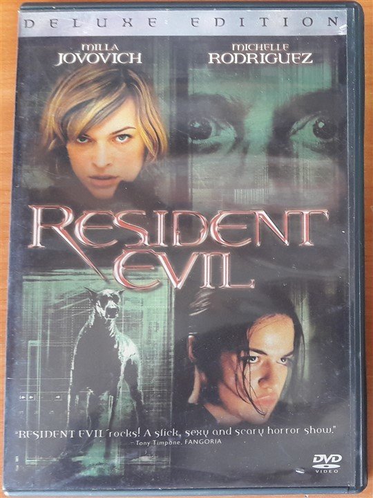 RESIDENT EVIL - MILLA JOVOVICH - DELUXE EDITION - DVD 2.EL 1. BÖLGE TR ALTYAZI YOKTUR