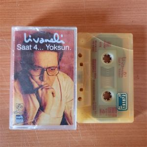 ZÜLFÜ LİVANELİ - SAAT 4 YOKSUN (1992) - KASET 2.EL