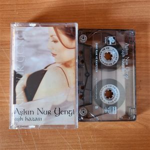 AŞKIN NUR YENGİ - AŞK KAZASI (1999) - KASET 2.EL