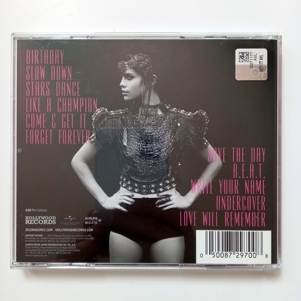 SELENA GOMEZ – STARS DANCE (2013) - CD 2.EL