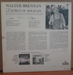 WALTER BRENNAN NARRATES A WORLD OF MIRACLES - LP 2.EL PLAK